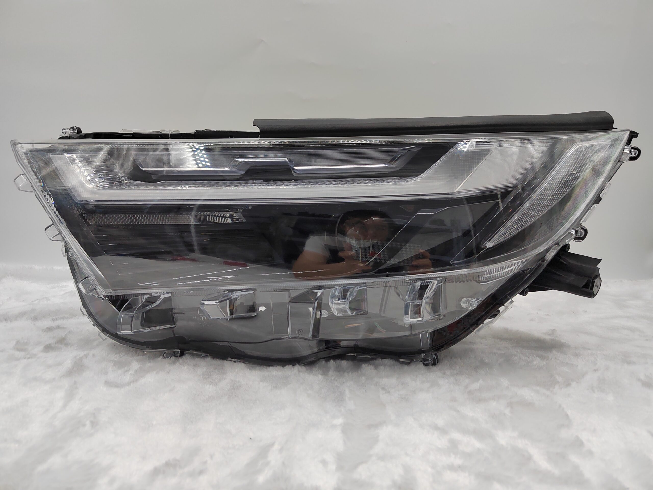 TOYOTA RAV4 2022-2023 LED L.H.S HEADLIGHT ASSEMBLY