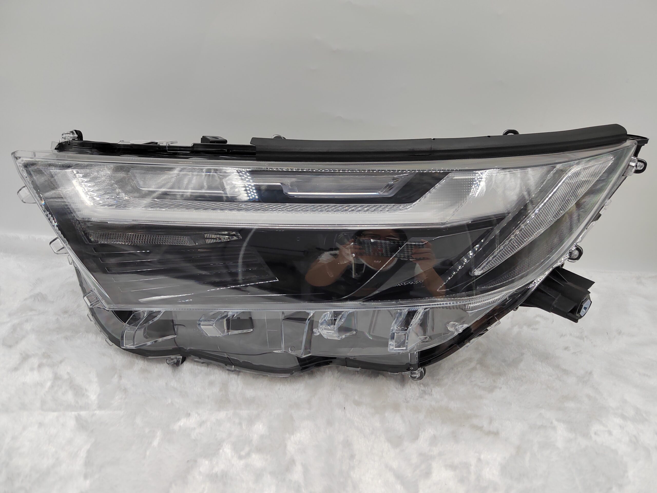 TOYOTA RAV4 2022-2023 LED L.H.S HEADLIGHT ASSEMBLY