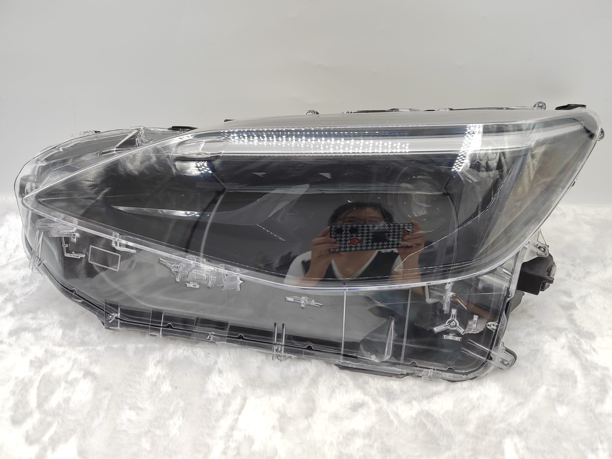 TOYOTA YARIS CROSS MXPB10 2020-2023 LED L.H.S HEADLIGHT ASSEMBLY