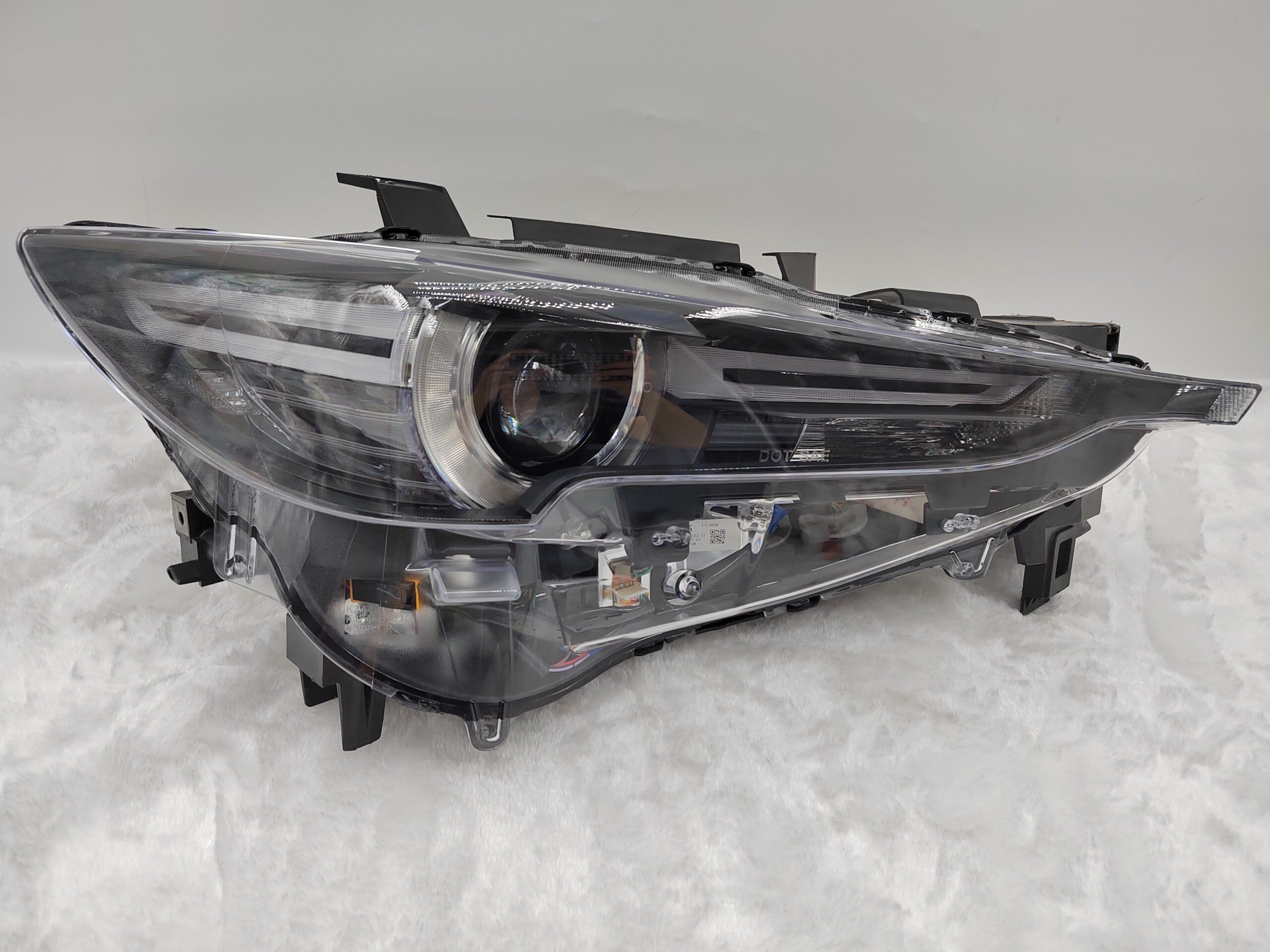 MAZDA CX-5 2017-2021 LED R.H.S HEADLIGHT ASSEMBLY