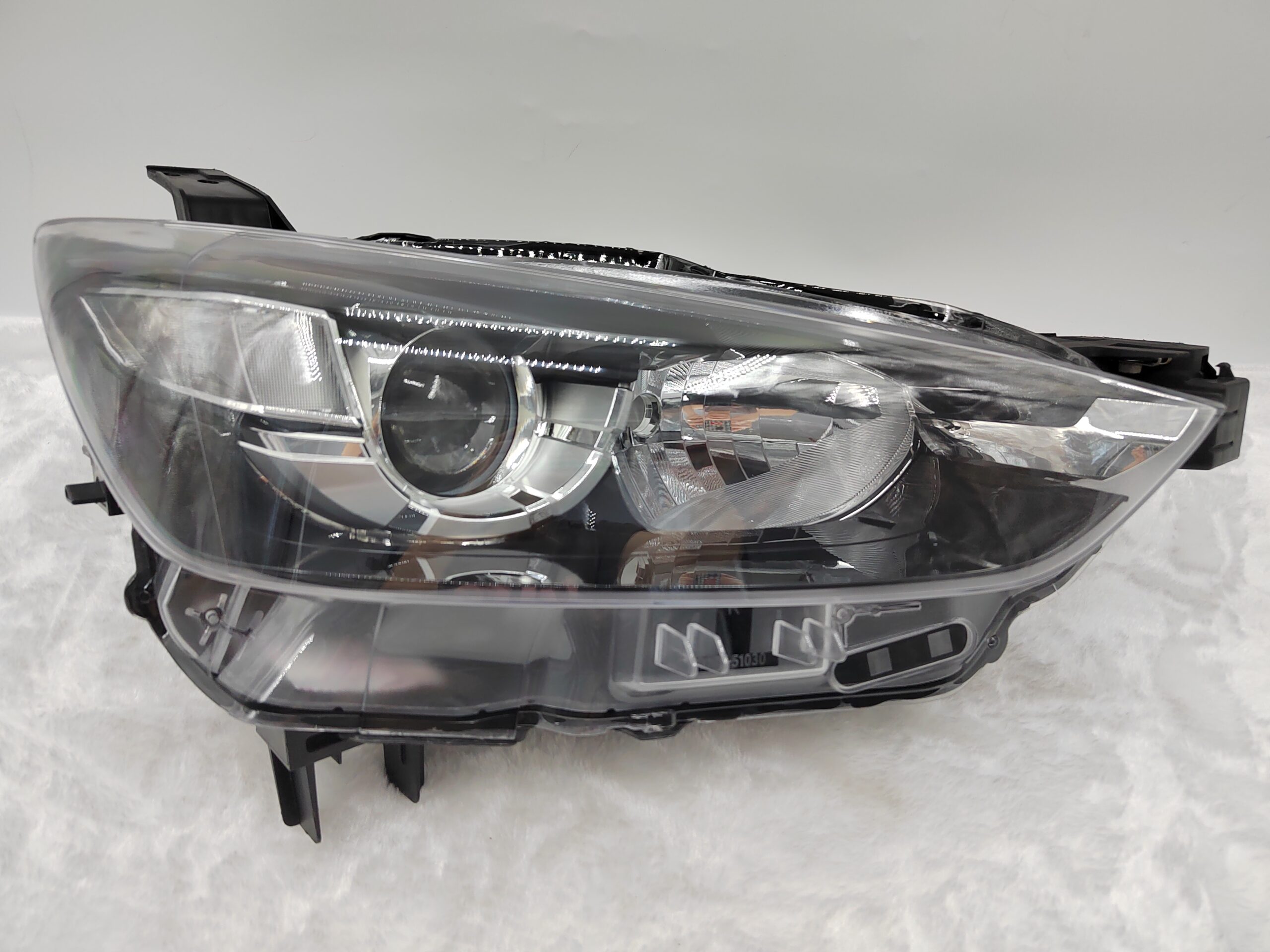 MAZDA CX-3 2016-2018 HALOGEN R.H.S HEADLIGHT ASSEMBLY