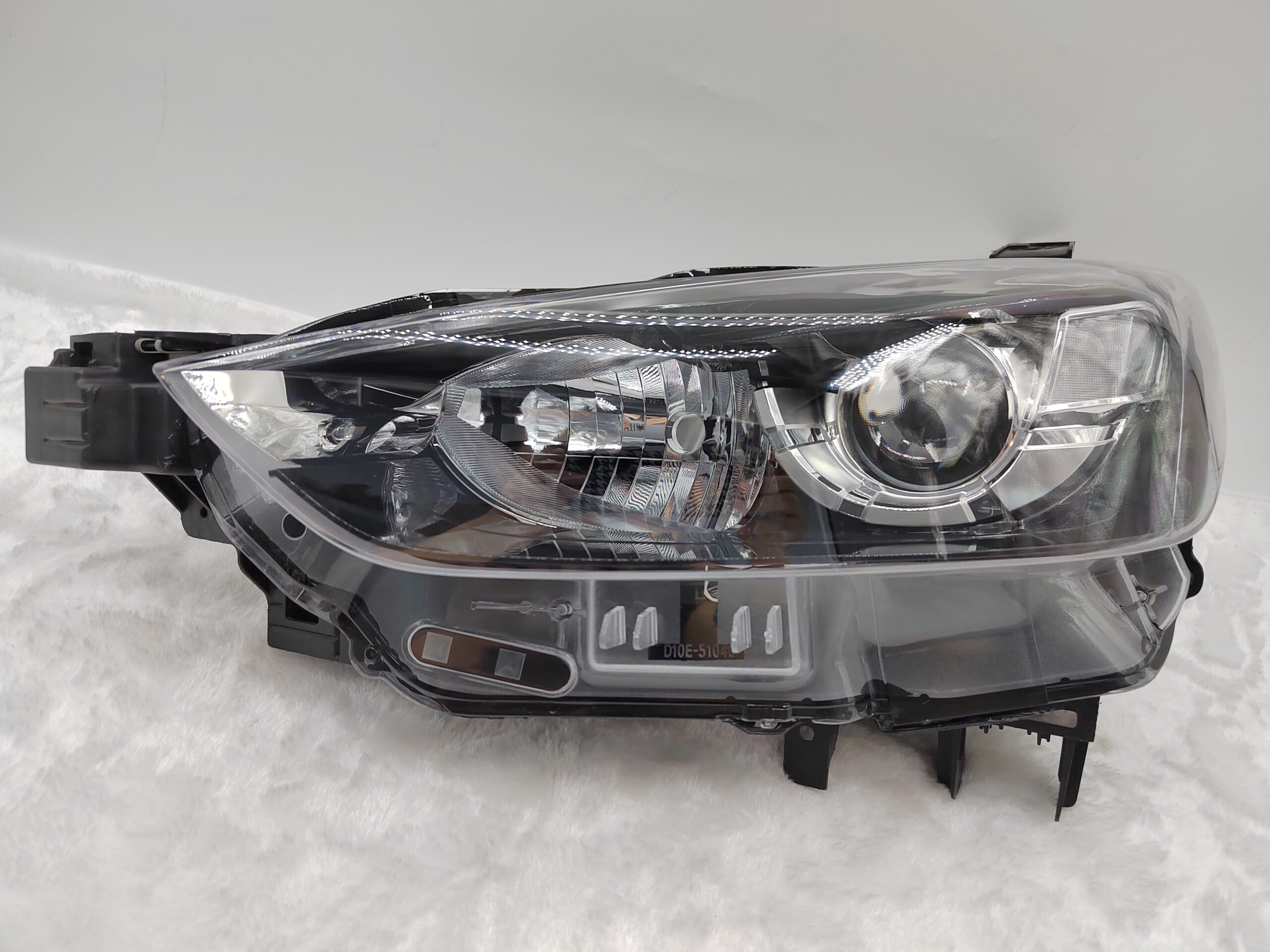 MAZDA CX-3 2016-2018 HALOGEN L.H.S HEADLIGHT ASSEMBLY