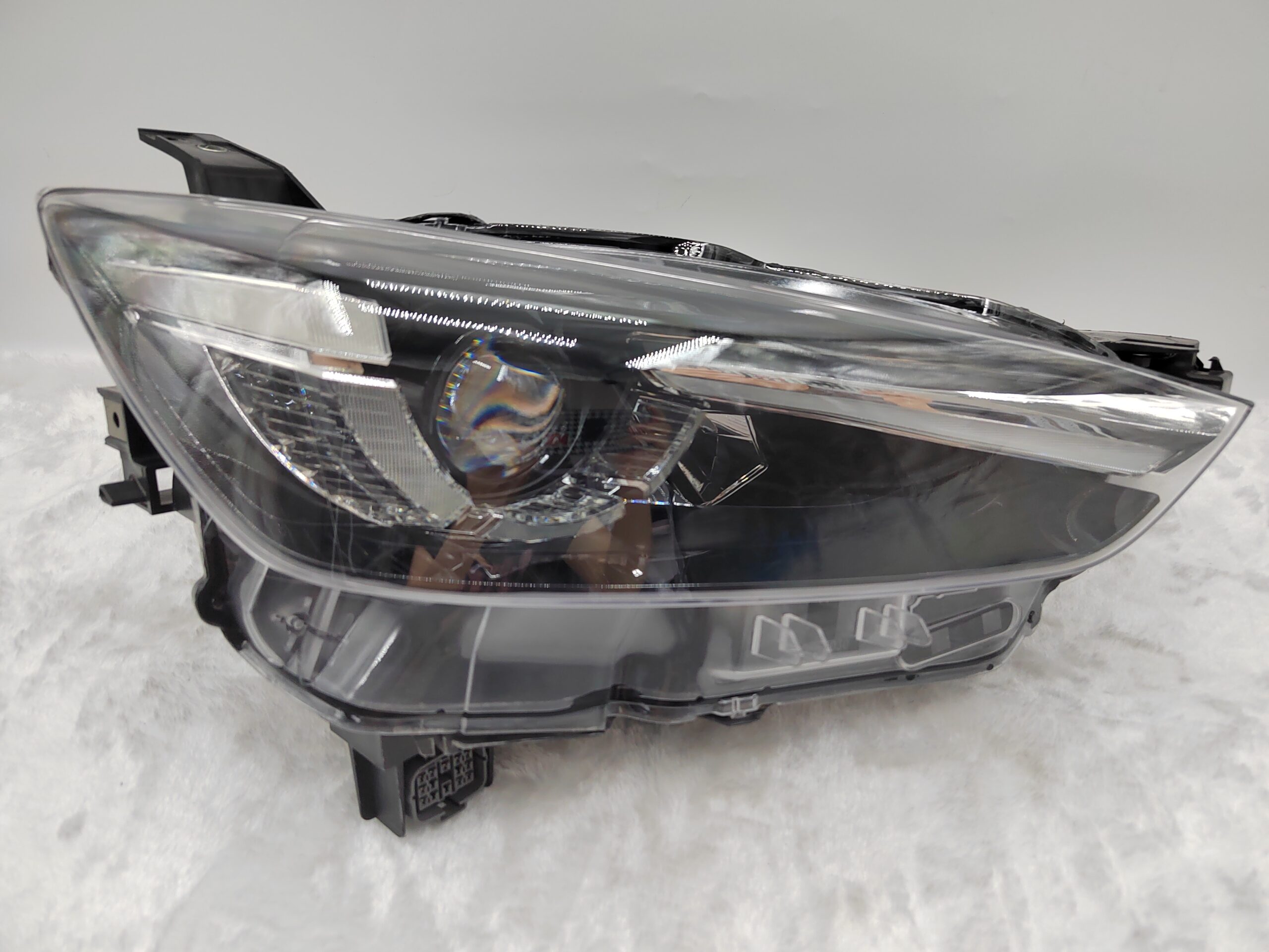 MAZDA CX-3 2016-2018 LED R.H.S HEADLIGHT ASSEMBLY