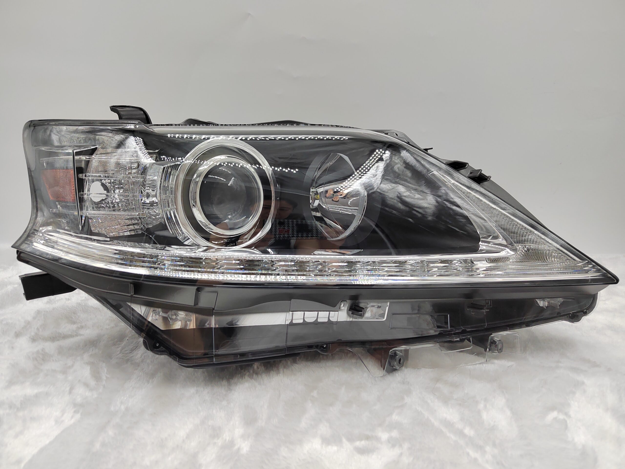 LEXUS RX 350 2013-2015 XENON R.H.S HEADLIGHT ASSEMBLY