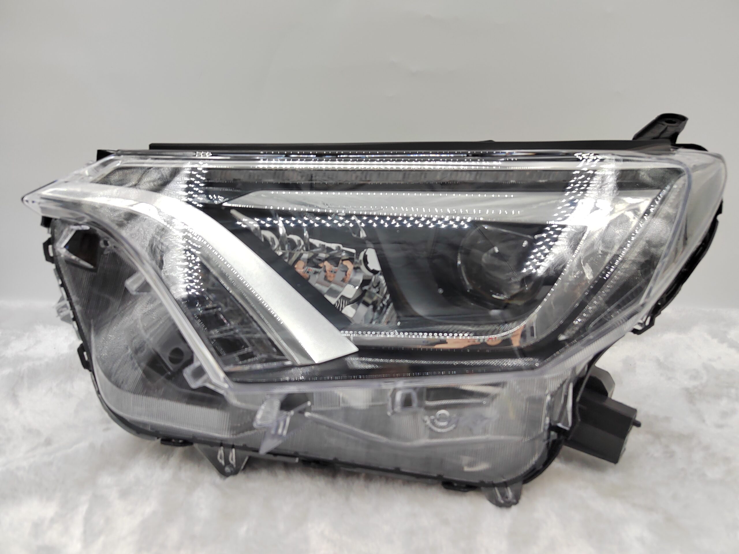 TOYOTA RAV4 4.5 XA40 2016-2018 LED L.H.S HEADLIGHT ASSEMBLY