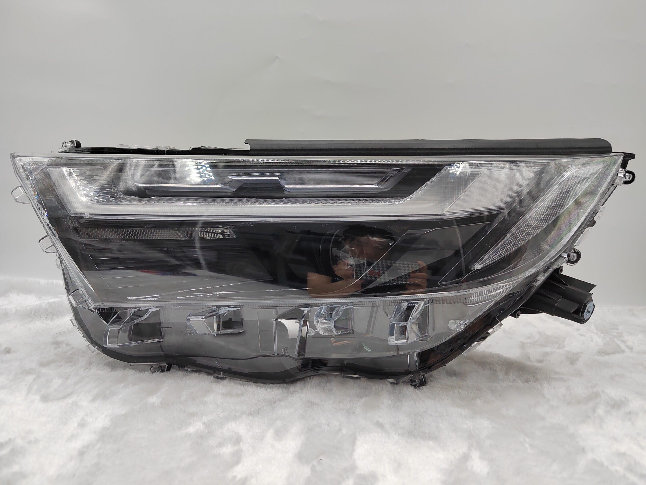 TOYOTA RAV4 2022-2023 LED L.H.S HEADLIGHT ASSEMBLY