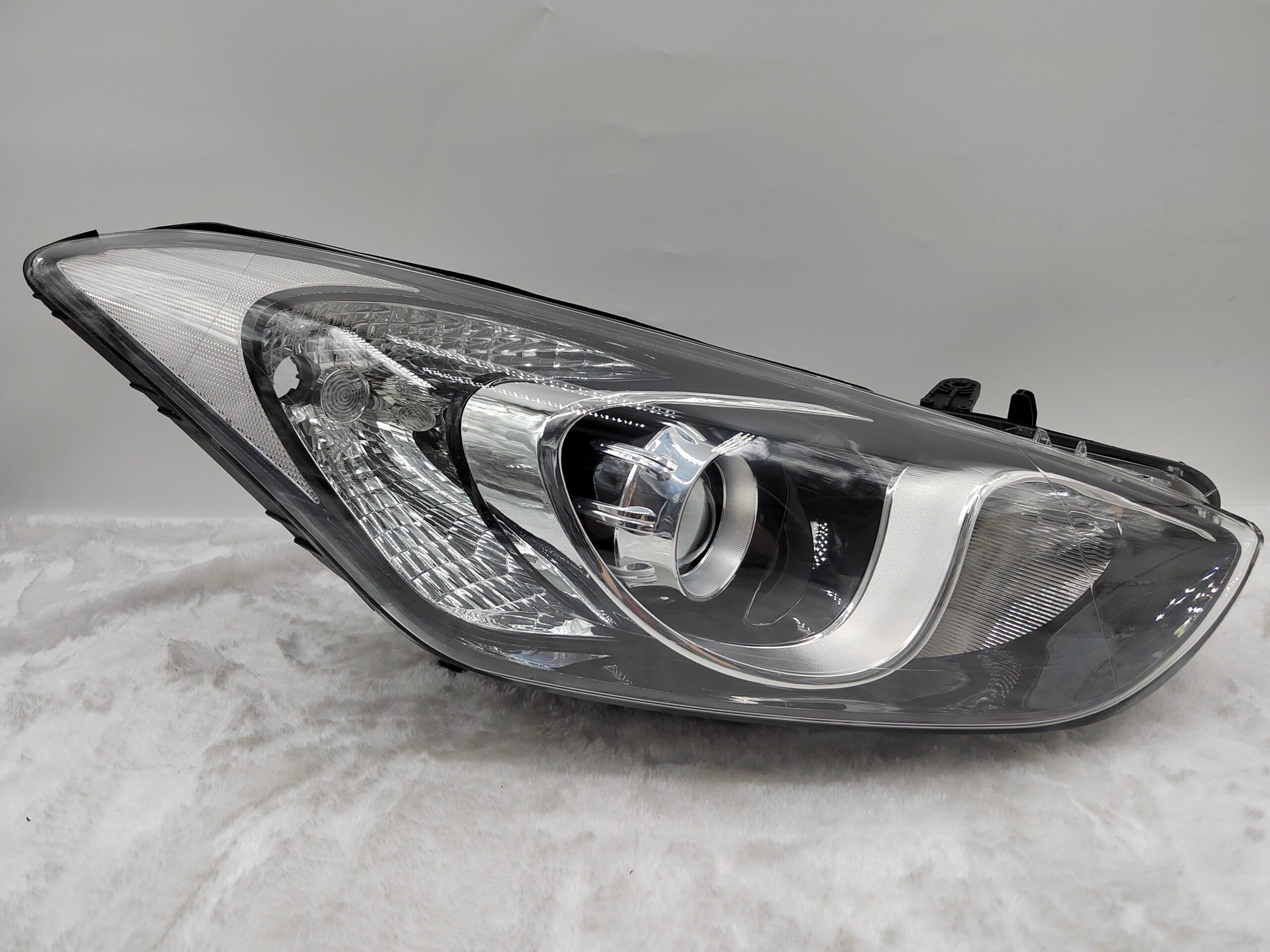 HYUNDAI I30 GD 2012-2016 HALOGEN R.H.S HEADLIGHT ASSEMBLY