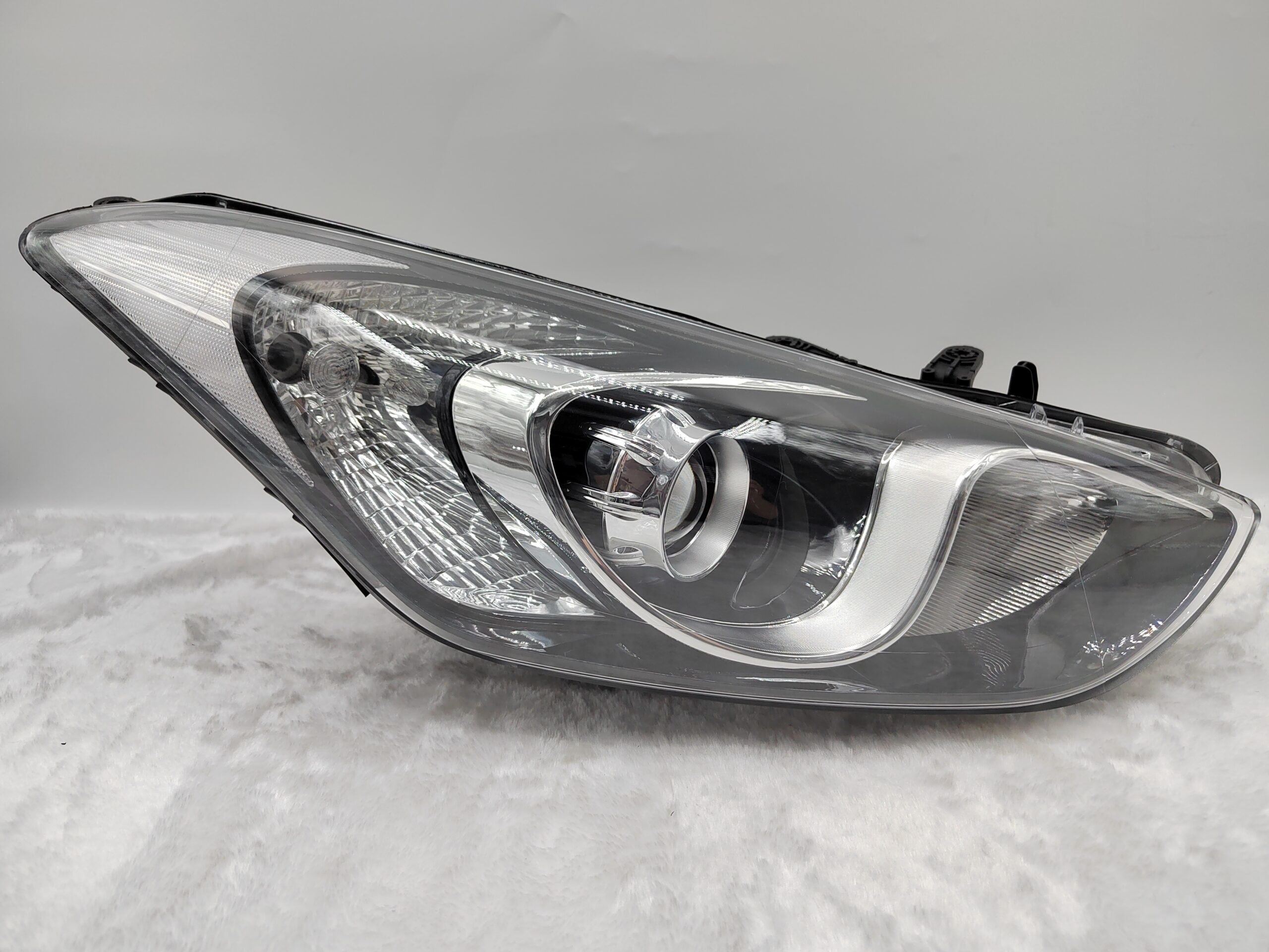 HYUNDAI I30 GD 2012-2016 HALOGEN R.H.S HEADLIGHT ASSEMBLY