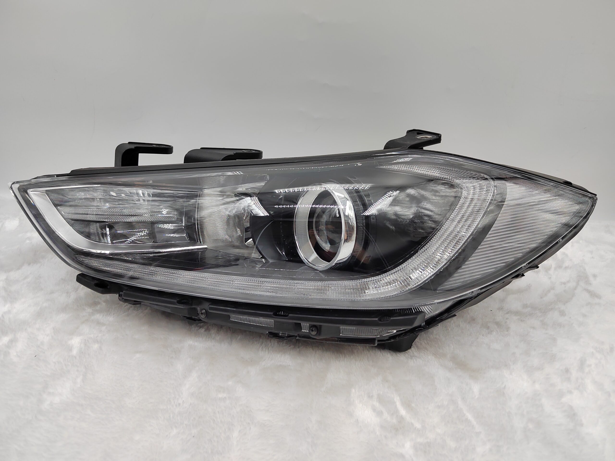 HYUNDAI ELANTRA AD 2017-2018 HALOGEN L.H.S HEADLIGHT ASSEMBLY