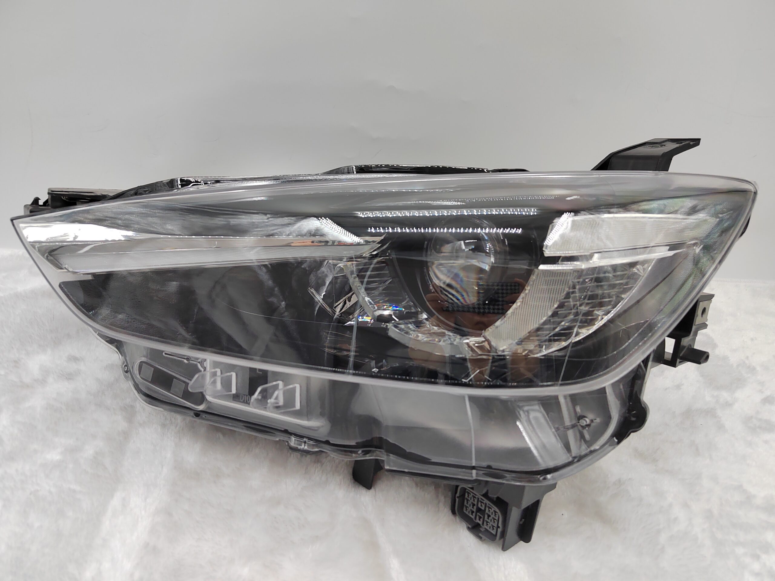 MAZDA CX-3 2016-2018 LED L.H.S HEADLIGHT ASSEMBLY