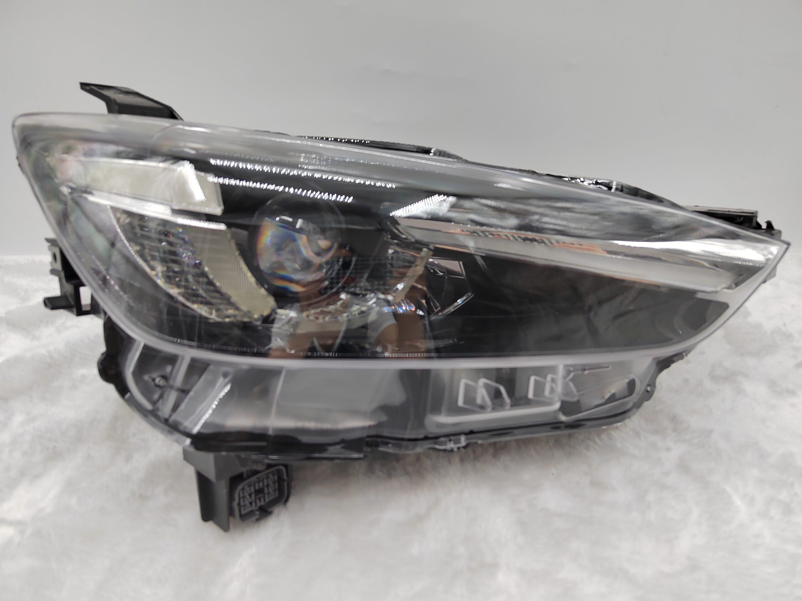 MAZDA CX-3 2016-2018 LED R.H.S HEADLIGHT ASSEMBLY